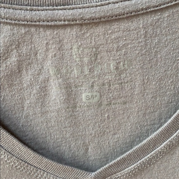 Woolrich tartan pocket v neck tee - Picture 3 of 5